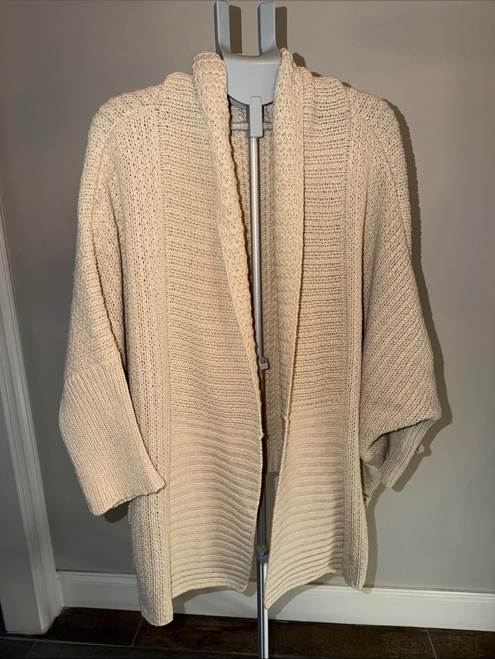 POL Cream Open-Front Knit Cardigan Very Oversized